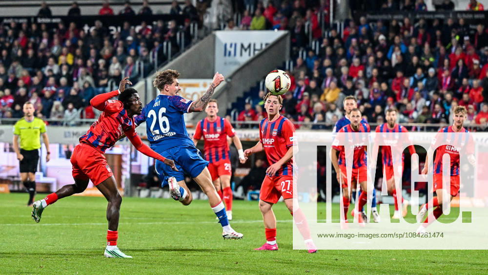 GER, Soccer, Men s, 2. Bundesliga, Matchday 7, 1. FC Heidenheim vs. 1. FC Kaiserslautern, Paul Joly (Kaiserslautern), 26, scoring chance via header, Heidenheim Voith Arena, Baden-Württemberg, Germany