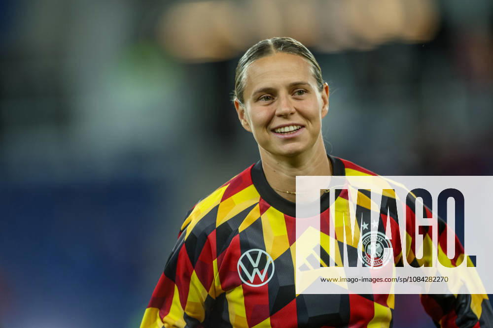 GER, Karlsruhe, Germany vs. Australia, FIFA, DFB, Soccer, 2026–2027 Season, BBBank Wildpark, Friendly Match (pictured, from left): Klara Bühl (Germany), Women’s National Team. DFB and DFL regulations prohibit any use of photographs as image sequences and or quasi-video