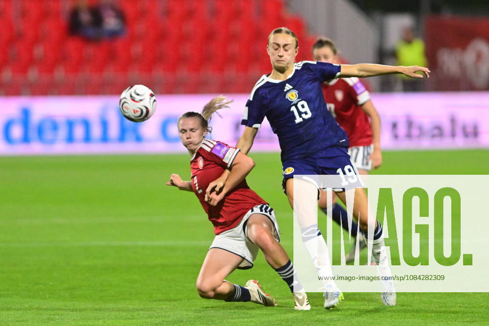 L-R Lucie Bendova (CZE) and Lauren Davidson (SCO) in action during the European qualifying part for 2027 Women s Football World Cup match: Czech Republic vs Scotland, in Pardubice, Czech Republic, on October 9, 2026. (CTKxPhoto JosefxVostarek) CTKPhotoP2026100908346 CTKPhotoP2026100908346