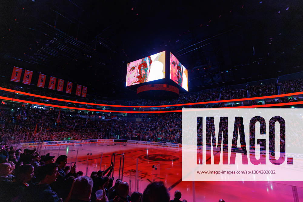 COLONGE, GERMANY - 9 OCTOBER 2026: Image shows pregame show of Kölner Haie in LANXESS arena during PENNY DEL 2026 27 Regular Season, Matchday 7: Kölner Haie vs Schwenninger Wild Wings at LANXESS arena on 9 10 2026 in Colonge, Germany. Germany