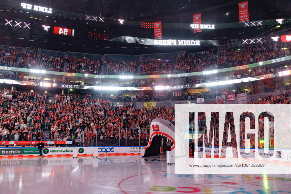 COLONGE, GERMANY - 9 OCTOBER 2026: Image shows pregame show of Kölner Haie in LANXESS arena during PENNY DEL 2026 27 Regular Season, Matchday 7: Kölner Haie vs Schwenninger Wild Wings at LANXESS arena on 9 10 2026 in Colonge, Germany. Germany