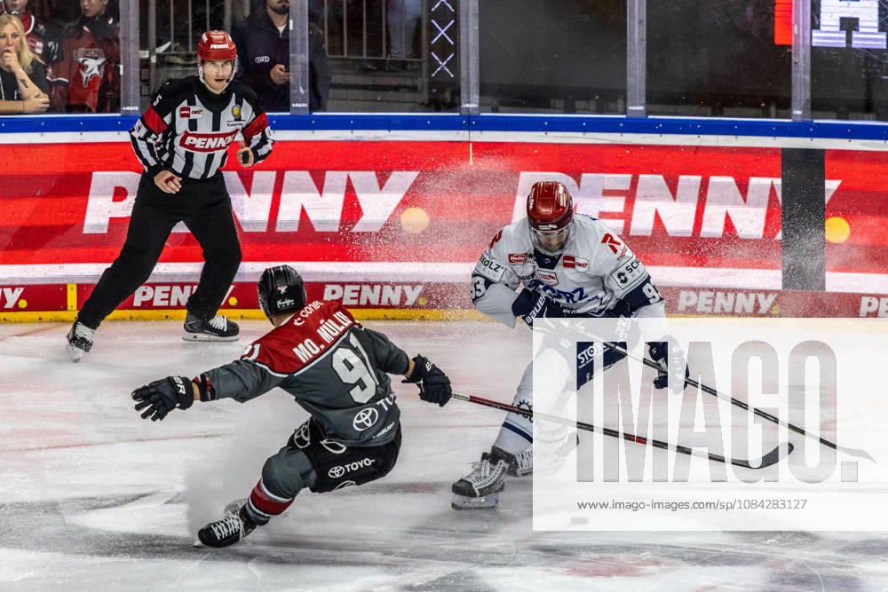 Sebastian Uvira, Schwenninger Wild Wings, 93 vs. Moritz Mueller, Koelner Haie, 91; Koelner Haie vs. Schwenninger Wild Wings, Ice Hockey, Penny DEL, Matchday 07, 2026–2027, October 9, 2026, Cologne Sharks vs. Schwenninger Wild Wings, Ice Hockey, Penny DEL, Matchday 07, 2026–2027, October 9, 2026, Cologne