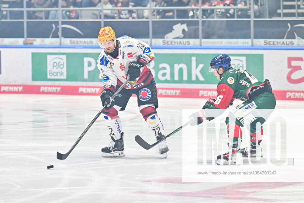 Penny DEL: Augsburger Panther vs. Fischtown Pinguins, October 9, 2026, Augsburg, GERMANY, OCTOBER 9, in a duel between Phillip BRUGGISSER of the Fischtown Pinguins (No. 72) and Moritz ELIAS of the Augsburger Panther (No. 46) during the Penny DEL match between the Augsburger Panther and the Fischtown Pinguins on Matchday 7 at Curt Frenzel Stadium