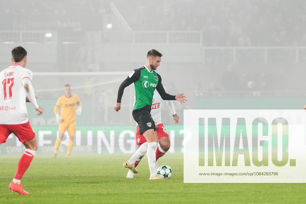 Germany 3rd Division 2026–2027, Matchday 8: SC Preußen Münster vs. Rot-Weiß Essen, Friday, October 9, 2026, LVM Preußenstadion, Münster, North Rhine-Westphalia, Germany. Felix Higl (SC Preußen Münster, 33) in action.
