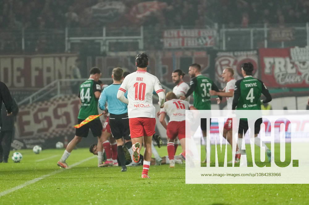 Germany 3rd Division 2026–2027, Matchday 8: SC Preussen Münster vs. Rot Weiss Essen, Friday, October 9, 2026, LVM Preußenstadion, Münster, North Rhine-Westphalia, Germany; Confrontation, Dispute