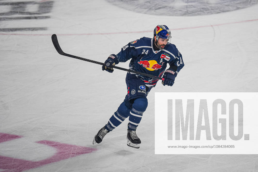 Munich, Germany PENNY DEL, German Ice Hockey League, 2026–27 season, Matchday 7: EHC Red Bull Munich vs. ERC Ingolstadt at SAP Garden in Munich Ryan Murphy EHC Red Bull Munich skating, in motion on the ice