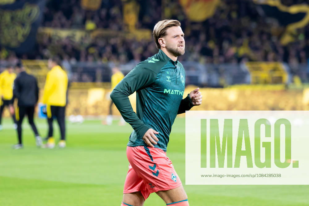 Dortmund, Germany October 9, 2026 Bundesliga 2026–2027 Matchday 5: Borussia Dortmund vs. SV Werder Bremen Pictured: Niclas Füllkrug (Fuellkrug) SVW DFL DFB regulations prohibit any use of photographs as image sequences and or quasi-video Signal Iduna Park North Rhine-Westphalia