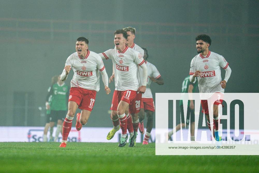 3rd Division, Matchday 8, SC Preußen Münster vs. Rot-Weiss Essen at the LVM Preußenstadion. Goal for the 2–3 by Semir Telalovic; Essen celebrating here with the team. IMPORTANT NOTICE: In accordance with DFB and DFL regulations, it is prohibited to use or allow the use of photographs taken in the stadium and or during the game in the form of sequential images and or video-like photo series