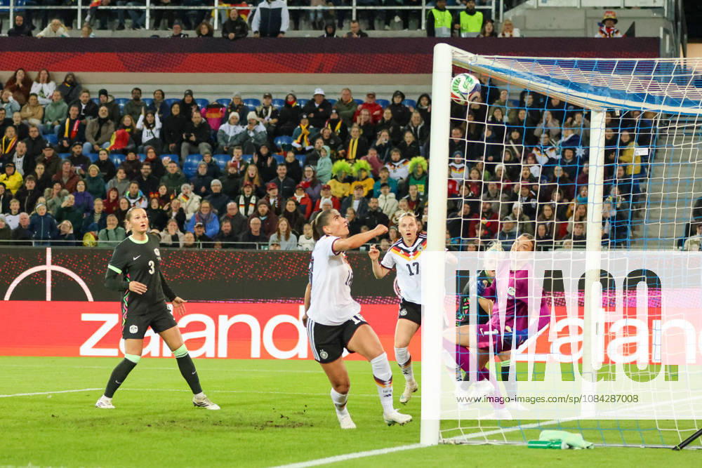 International Friendly Match: Germany Women vs. Australia Women. Pictured: Goal scorer Melissa Kössler (Koessler) scores the goal to make it 1–0 for Germany.