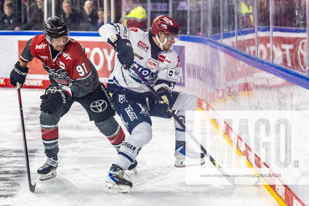 Reed Lebster (Schwenninger Wild Wings), 23 vs. Moritz Mueller (Cologne Haie), 91; Cologne Haie vs. Schwenninger Wild Wings, Ice Hockey, Penny DEL, Matchday 07, 2026–2027, October 9, 2026, Cologne Sharks vs. Schwenningen Wild Wings, Ice Hockey, Penny DEL, Matchday 07, 2026–2027, October 9, 2026, Cologne