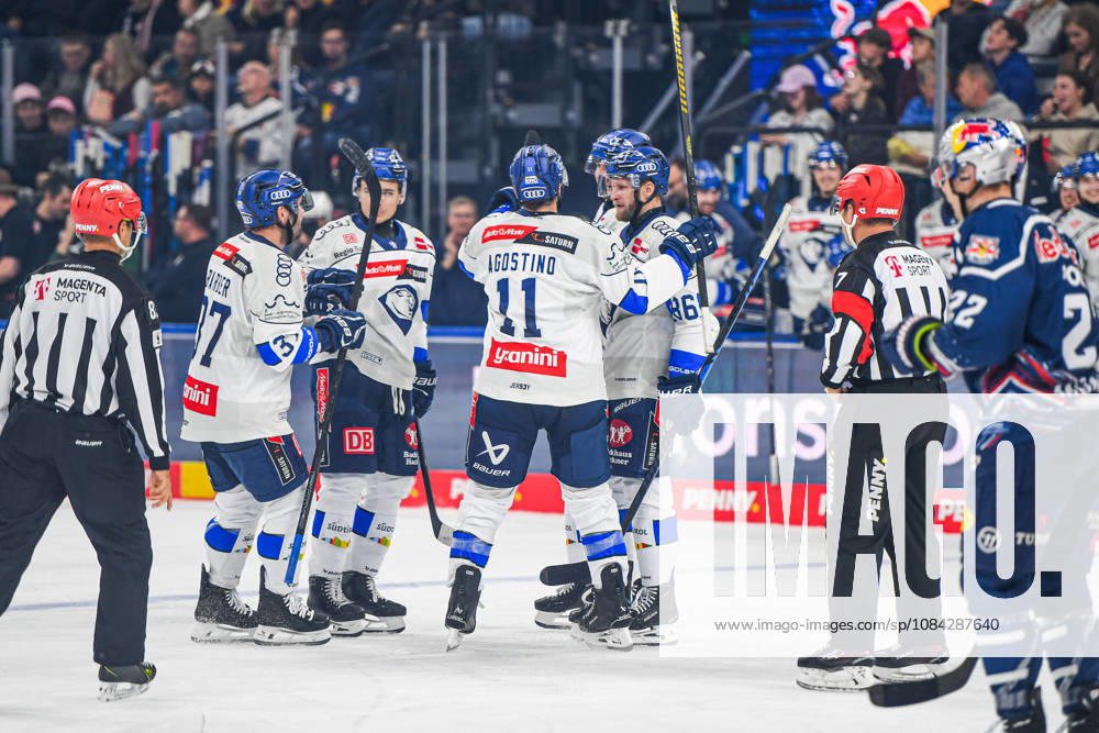 Munich, Germany PENNY DEL, German Ice Hockey League, 2026–27 season, Matchday 7: EHC Red Bull Munich vs. ERC Ingolstadt at SAP Garden in Munich; Ingolstadt celebrating, cheering, rejoicing