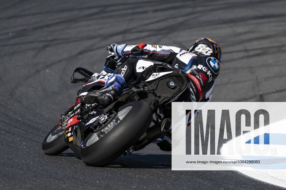 11th stage of the Superbike World Championship, WM, Weltmeisterschaft Estoril, 09 10 2026 - Miguel Oliveira (88), Rokit BMW Motorrad WorldSBK rider, during free practice 2, of the 11th round of the SBK World Championship, at the Estoril circuit Portugal Lisbon portugal