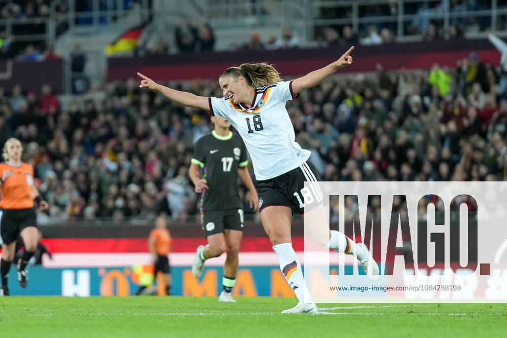Melissa Kössler Melissa Koessler Germany Women s National Team, 18 goal celebration, emotions, shot on goal, finish, goal scored, goal, hit, Germany, soccer, international match, friendly match, exhibition match, 2026 2027, Germany vs. Australia, October 9, 2026, BBBank Wildpark, Karlsruhe, Karlsruhe, BBBank Wildpark, Baden-Württemberg, Germany