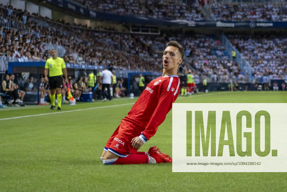 Bryan Zaragoza (N15) celebrating Espanyol’s first goal during La Liga match between Malaga and RCD Espanyol at the Estadio de la Rosaleda on the 9th of October, 2026 in Malaga, Spain