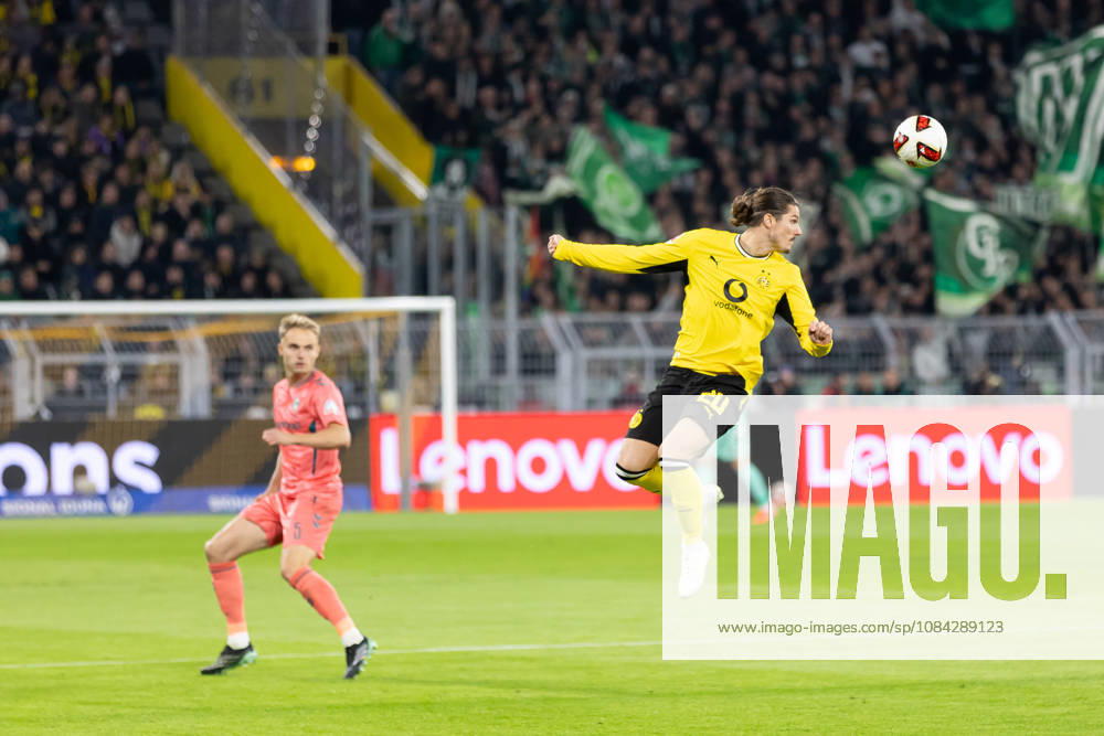 Dortmund, Germany, October 9, 2026, Bundesliga 1, 2026–2027 Season, Matchday 5: Borussia Dortmund vs. SV Werder Bremen. Pictured: Marcel Sabitzer. BVB in possession. DFL and DFB regulations prohibit any use of photographs as image sequences and or quasi-video. Signal Iduna Park, North Rhine-Westphalia