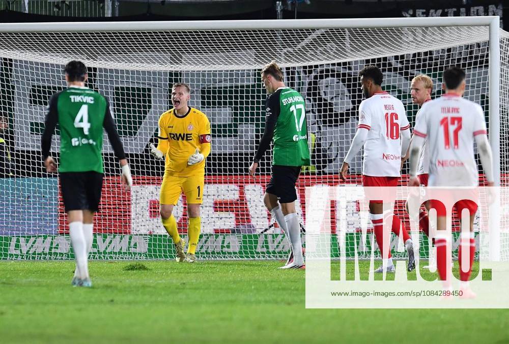 Preußen Münster vs. Rot Weiss Essen ** FOR ** **Soccer 3rd Division, Matchday 8: Preußen Münster vs. Rot-Weiss Essen on October 9, 2026, at the LVM Preußenstadion in Münster; Jakob Golz, Rot-Weiss Essen, Germany, North Rhine-Westphalia, Münster; Copyright ThorstenxTillmann