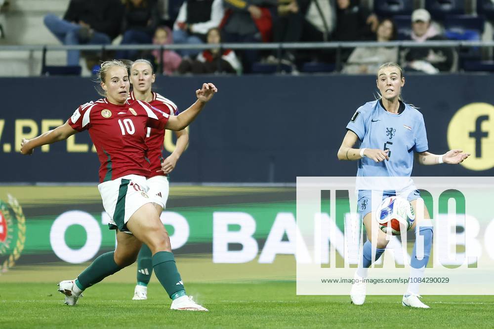 , Pancho Arena, season 2026 2027 , UEFA worldcup qualification football play-offs round 1 , match between Hungary and The Netherlands (women) 1st leg , Pictures shows Netherlands player Jill Roord and Hungary player Luca Papp (L) Hungary - Netherlands (women) x208079559x