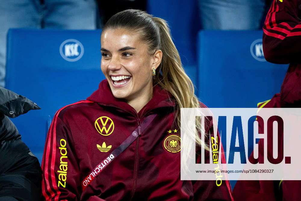 GER, Soccer, Women s, International Match, Karlsruhe, Germany vs. Australia; Selina Cerci of Germany laughs in the stands at Karlsruhe s BBBank Wildpark, Baden-Württemberg, Germany