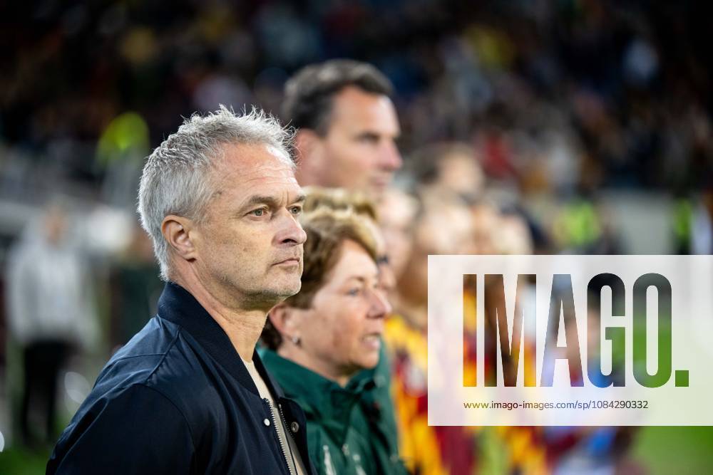 GER, Soccer, Women s, International Match, Karlsruhe, Germany vs. Australia; Christian Wück, Germany s national team coach, during the national anthem; Karlsruhe BBBank Wildpark, Baden-Württemberg, Germany