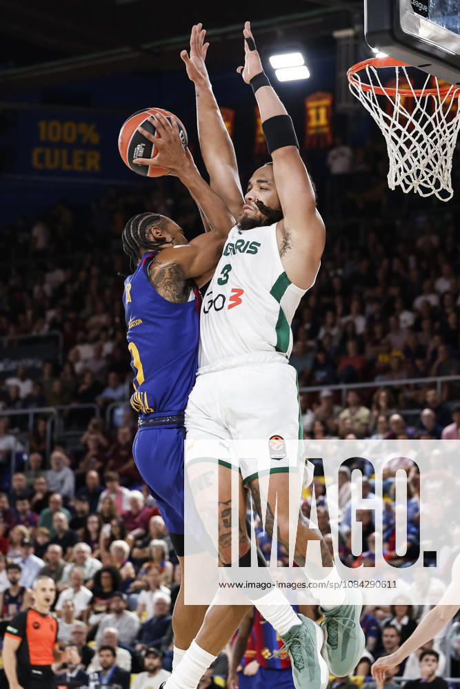 Kevin Paunter of FC Barcelona, Barca and Carsen Edwards Of Zalgiris Kaunas in action during the EuroLeague League Phase MD 4 match played between FC Barcelona and Zalgiris Kaunas at Palau Blaugrana on October 09, 2026 in Barcelona, Spain. FC Barcelona V Zalgiris Kaunas - Euroleague 2026 2027 - ZUMAa181 20261009_zaa_a181_289