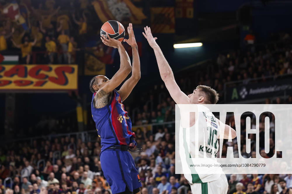 Kevin Paunter of FC Barcelona, Barca and Azuolas Tubelis Of Zalgiris Kaunas in action during the EuroLeague League Phase MD 4 match played between FC Barcelona and Zalgiris Kaunas at Palau Blaugrana on October 09, 2026 in Barcelona, Spain. FC Barcelona V Zalgiris Kaunas - Euroleague 2026 2027 - ZUMAa181 20261009_zaa_a181_292