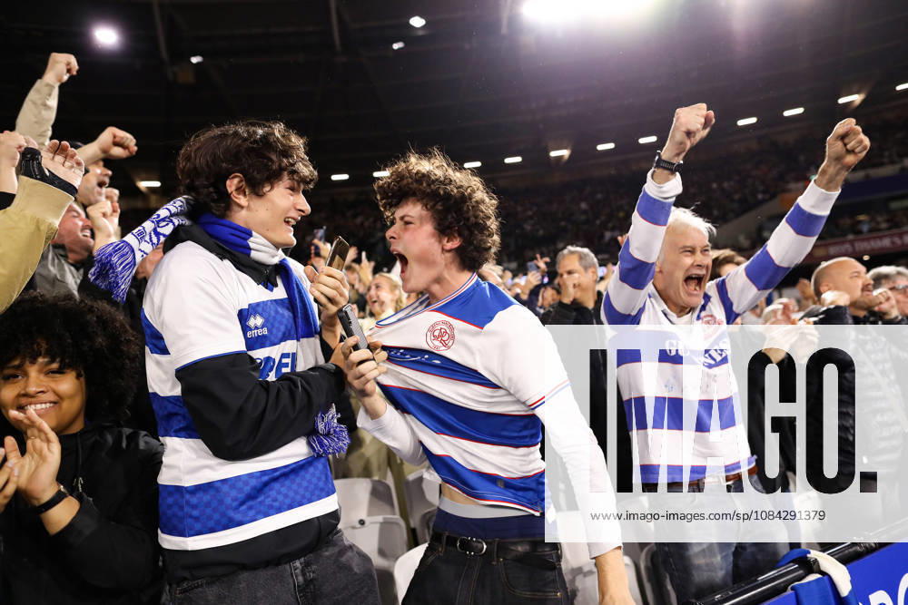 West Ham United gegen Queens Park Rangers, 9. Oktober 2026, London, EFL Championship, Fußball: West Ham United gegen Queens Park Rangers – QPR-Fans feiern ihr erstes Tor. Foto: Jacques Feeney, Abseits, London, Großbritannien