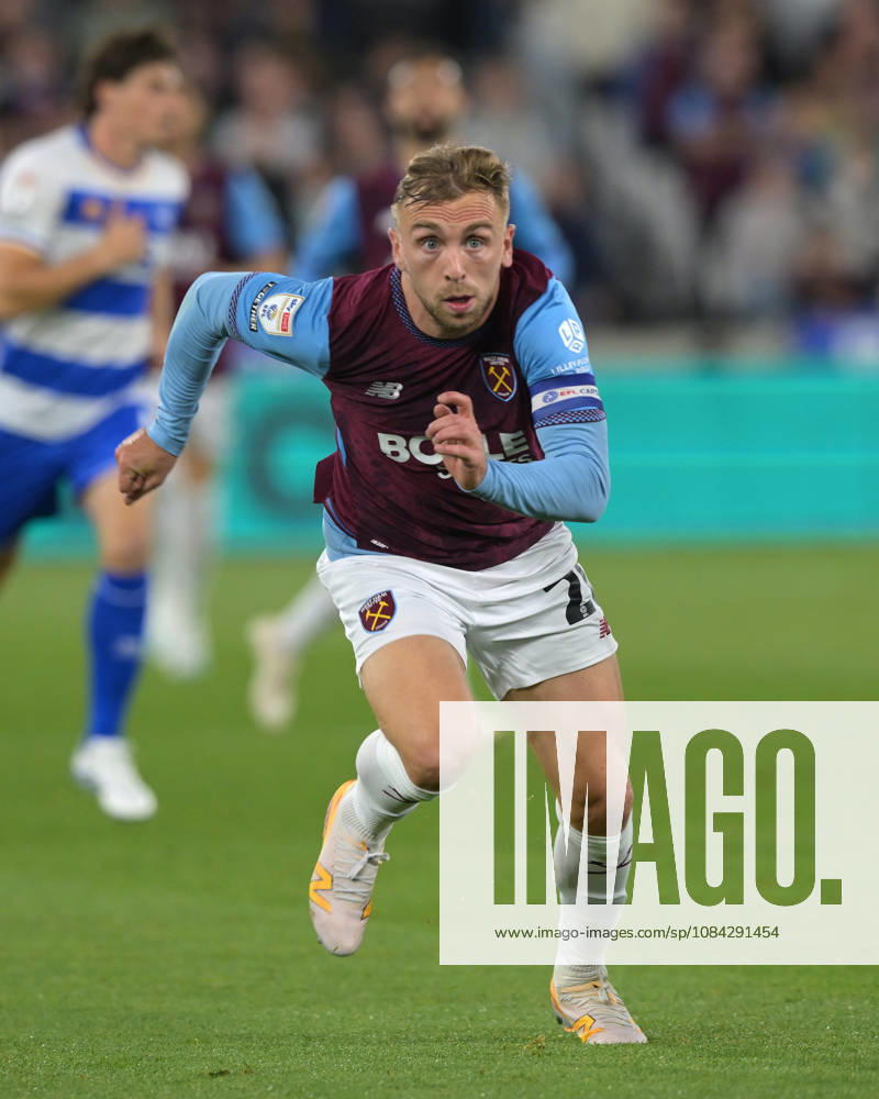 West Ham vs QPR Championship Jarrod Bowen of West Ham United during the West Ham vs Queens Park Rangers, EFL Championship match at the London Stadium Stratford. This image is for . Licence required from the Football DataCo for any other use. London The London Stadium UK