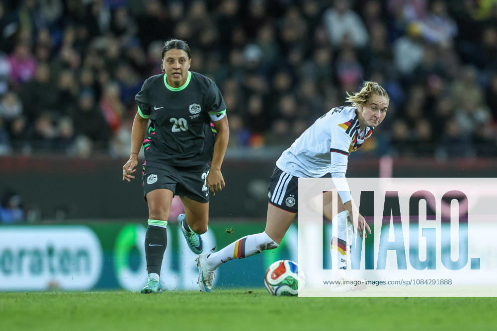 GER, Karlsruhe, Germany vs. Australia, FIFA, DFB, soccer, 2026–2027 season, BBBank Wildpark, friendly match (pictured, from left): Sam Kerr, Australia 20, Janina Minge, Germany, Women’s National Team. DFB and DFL regulations prohibit any use of photographs as image sequences and or quasi-video. October 9, 2026