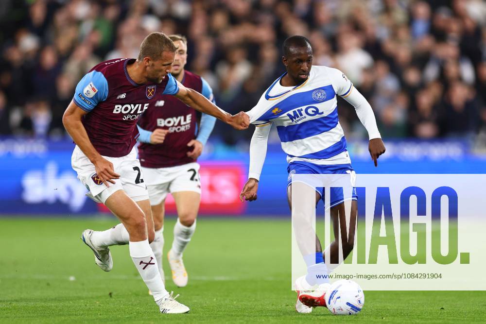Glen Kamara of Queen Park Rangers under pressure from Tomas Soucek of West Ham United West Ham United v Queens Park Rangers, EFL Championship, Football, London Stadium, London, UK - 09 Oct 2026London London Stadium United Kingdom
