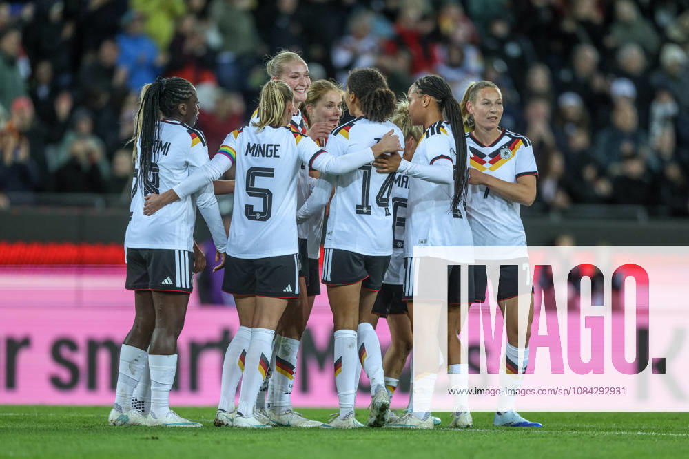 GER, Karlsruhe, Germany vs. Australia, FIFA, DFB, Soccer, 2026–2027 Season, BBBank Wildpark, Friendly Match: Photo by Camilla Küver, Germany, Women’s National Team, Goal, Celebration and Joy, Emotions DFB DFL REGULATIONS PROHIBIT ANY USE OF PHOTOGRAPHS AS IMAGE SEQUENCES AND OR QUASI-VIDEO