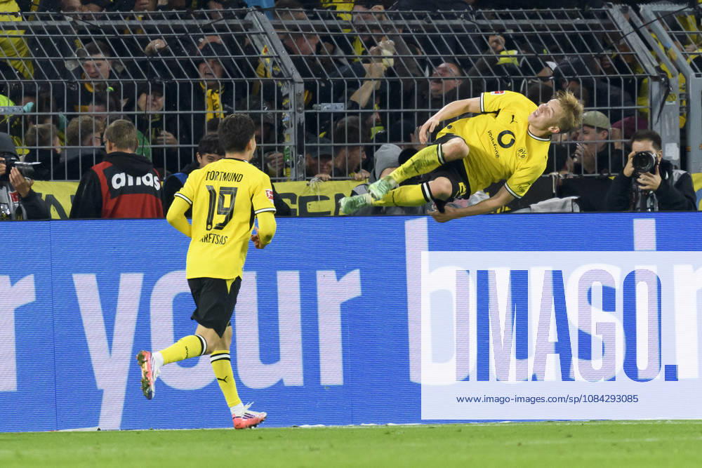 Daniel Svensson of Borussia Dortmund celebrates his goal, which made the score 1–0, during the Bundesliga match between Borussia Dortmund and SV Werder Bremen at Signal Iduna Park on October 9, 2026, in Dortmund, Germany. Photo by Max Maiwald, DeFodi Images. Daniel Svensson of Borussia Dortmund celebrates after scoring his team’s first goal during the Bundesliga match between Borussia Dortmund and SV Werder Bremen at Signal Iduna Park on October 9, 2026 in Dortmund, Germany. Photo by Max Maiwald, DeFodi Images. DFB and DFL regulations prohibit any use of photographs as image sequences and or quasi-video. Photo by Max Maiwald, DeFodi Images.