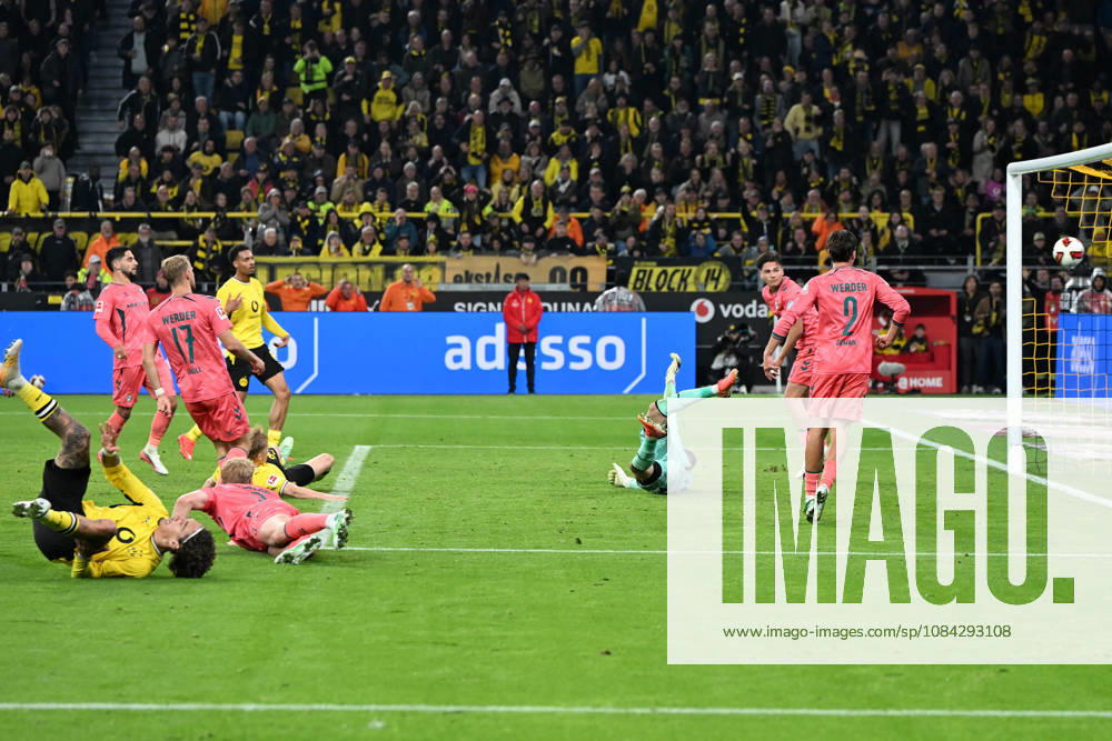 Daniel Svensson, Borussia Dortmund, scores the 1-0 goal during the Bundesliga match between Borussia Dortmund and SV Werder Bremen at Signal Iduna Park on October 9, 2026, in Dortmund, Germany. Photo by Ralf Treese, DeFodi Images. Daniel Svensson of Borussia Dortmund scores his team’s first goal during the Bundesliga match between Borussia Dortmund and SV Werder Bremen at Signal Iduna Park on October 9, 2026 in Dortmund, Germany. Photo by Ralf Treese, DeFodi Images. DFB and DFL regulations prohibit any use of photographs as image sequences and or quasi-video. Photo by Ralf Treese, DeFodi Images.