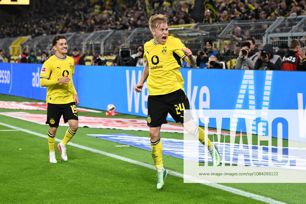 Daniel Svensson, Borussia Dortmund, celebrates his goal, making the score 1–0, during the Bundesliga match between Borussia Dortmund and SV Werder Bremen at Signal Iduna Park on October 9, 2026, in Dortmund, Germany. Photo by Ralf Treese, DeFodi Images. Daniel Svensson of Borussia Dortmund celebrates after scoring his team’s first goal during the Bundesliga match between Borussia Dortmund and SV Werder Bremen at Signal Iduna Park on October 9, 2026 in Dortmund, Germany. Photo by Ralf Treese, DeFodi Images. DFB and DFL regulations prohibit any use of photographs as image sequences and or quasi-video. Photo by Ralf Treese, DeFodi Images.