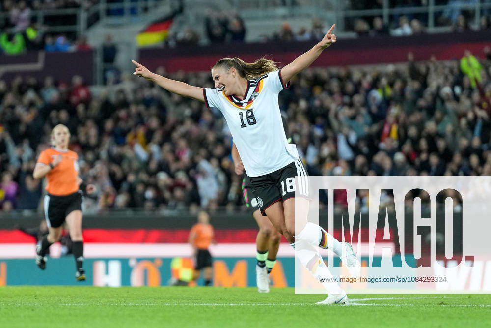 Melissa Kössler Melissa Koessler Germany Women s National Team, 18 goal celebration, emotions, shot on goal, finish, goal scored, goal, hit, Germany, soccer, international match, friendly match, exhibition match, 2026 2027, Germany vs. Australia, October 9, 2026, BBBank Wildpark, Karlsruhe, Karlsruhe, BBBank Wildpark, Baden-Württemberg, Germany