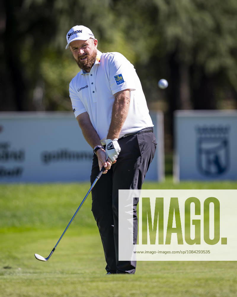 Open de Espana presented by Madrid - Day Two MADRID, SPAIN - OCTOBER 9: Shane Lowry of Ireland plays an approach shot on day two of the Open de Espana presented by Madrid at Club de Campo Villa de Madrid on October 9, 2026 in Madrid, Spain. Madrid Club de Campo Villa de Madrid Madrid Spain
