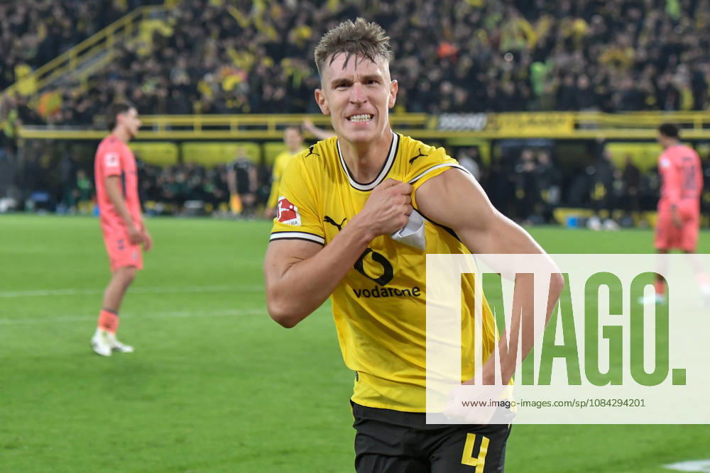 Nico Schlotterbeck (Dortmund 4) celebrates after scoring the goal to make it 2–0 on September 10, 2026 ¢ Soccer ¢ Borussia Dortmund vs. SV Werder Bremen, Signal Iduna Park, Dortmund, DFB and DFL regulations prohibit any use of photographs as image sequences and or quasi-video. NRW, Germany