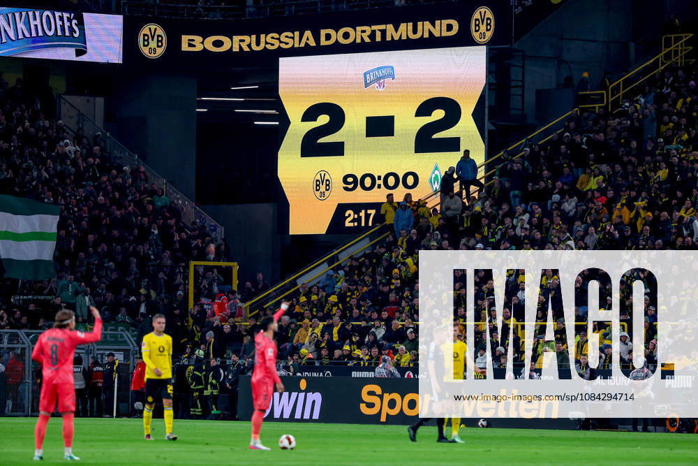 Soccer, Borussia Dortmund vs. SV Werder Bremen, Bundesliga 1, Matchday 5, Signal Iduna Park, 2026–27 Season: Disappointment at BVB after the 2–2 draw; scoreboard showing the final result; disappointment on the field. DFB regulations prohibit any use of photographs as image sequences and or quasi-video. North Rhine-Westphalia, Germany