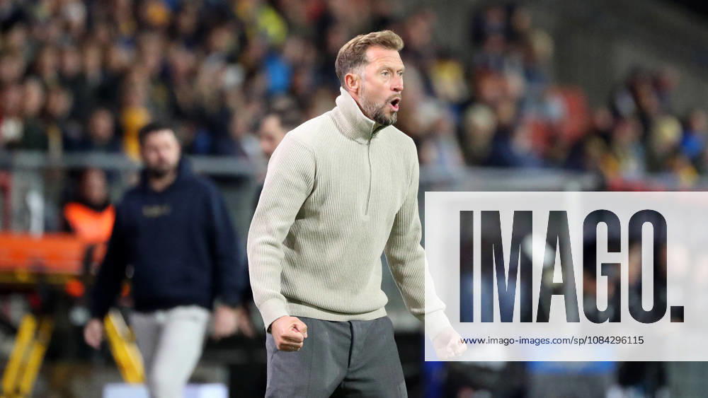 Braunschweig vs. Kiel, 2nd Bundesliga Braunschweig, October 9, 2026, Soccer, Men s, 2nd Bundesliga, 2026–2027 Season, Eintracht Braunschweig vs. Holstein Kiel Head Coach Lars Kornetka Eintracht Braunschweig DFL DFB REGULATIONS PROHIBIT ANY USE OF PHOTOGRAPHS AS IMAGE SEQUENCES AND OR QUASI-VIDEO Stadion an der Hamburger Straße Lower Saxony Germany