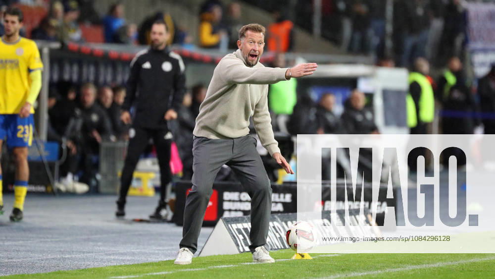 Braunschweig vs. Kiel, 2nd Bundesliga Braunschweig, October 9, 2026, Soccer, Men s, 2nd Bundesliga, 2026–2027 Season, Eintracht Braunschweig vs. Holstein Kiel Head Coach Lars Kornetka Eintracht Braunschweig DFL DFB REGULATIONS PROHIBIT ANY USE OF PHOTOGRAPHS AS IMAGE SEQUENCES AND OR QUASI-VIDEO Stadion an der Hamburger Straße Lower Saxony, Germany