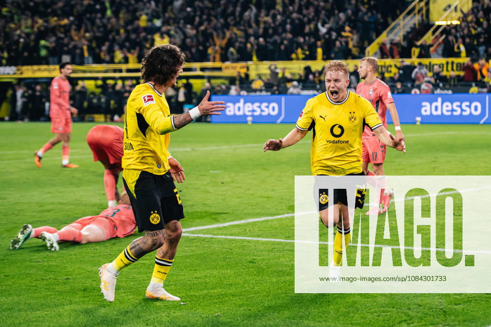 Borussia Dortmund v SV Werder Bremen - Bundesliga 2026 27 Daniel Svensson of Borussia Dortmund celebrates his goal with Fabio Silva of Borussia Dortmund during the Bundesliga match between Borussia Dortmund and SV Werder Bremen at Signal Iduna Park in Dortmund, Germany, on October 9, 2026. Dortmund Germany