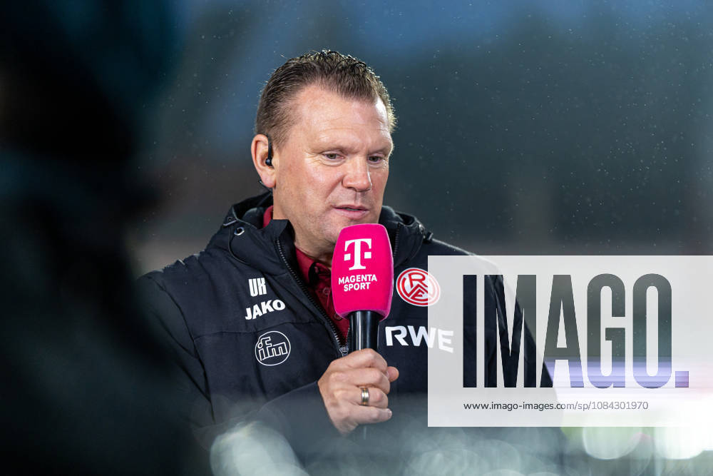 Uwe Koschinat of Rot-Weiss Essen, head coach, in an interview with Magenta Sport GER, SC Preussen Münster vs. Rot-Weiss Essen, soccer, 3. Liga, Matchday 8, 2026–2027 season, October 9, 2026 DFL regulations prohibit the use of photographers to capture image sequences and or quasi-video footage GER, SC Preussen Münster vs. Rot-Weiß Essen, soccer, 3. Liga, Matchday 8, 2026–2027 season, October 9, 2026, Münster