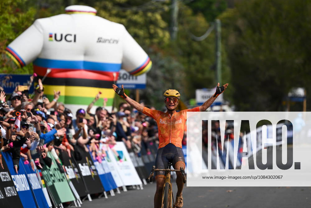2026 UCI Gravel World Championships Picture by Zac Williams SWpix.com - 10 10 2026 - Cycling - 2026 UCI Gravel World Championships - Nannup, Western Australia, Australia - Womens Elite - Marianne Vos (Netherlands) wins to become World Champion