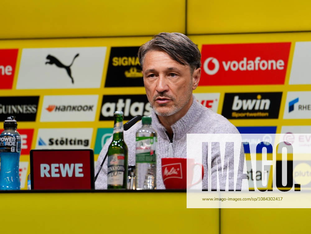 Niko Kovac, head coach of Borussia Dortmund, speaks with media representatives at the postgame press conference. GER, Borussia Dortmund vs. SV Werder Bremen, Bundesliga 1, Matchday 5, 2026–27 season, SIGNAL IDUNA PARK, Dortmund, October 9, 2026. DFL regulations prohibit any use of photographs as image sequences and or quasi-video. Borussia Dortmund vs. SV Werder Bremen, Bundesliga 1, Matchday 5, 2026–27 season, October 9, 2026, Dortmund