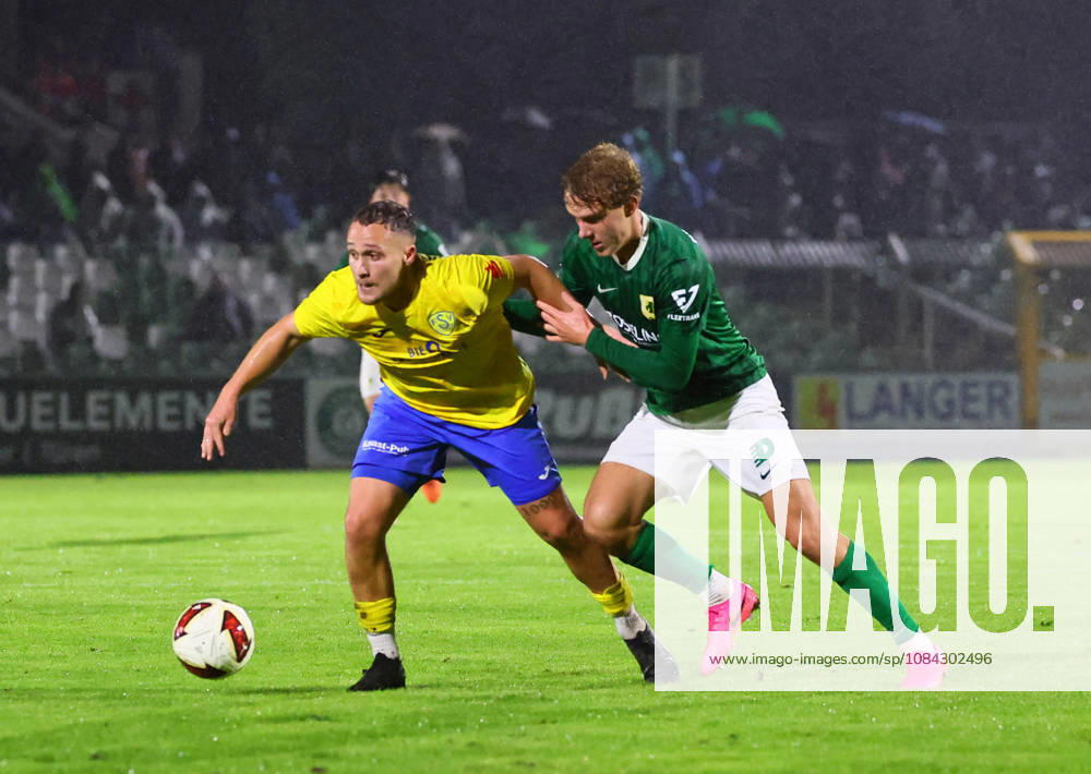 Leipzig, October 9, 2026, Alfred Kunze Sportpark, Soccer, Regionalliga NO, Matchday 12, BSG Chemie Leipzig vs. FSV 63 Luckenwalde, Pictured from left: Lucas Will (10), Luckenwalde, and Darijan Silic (22), Chemie,