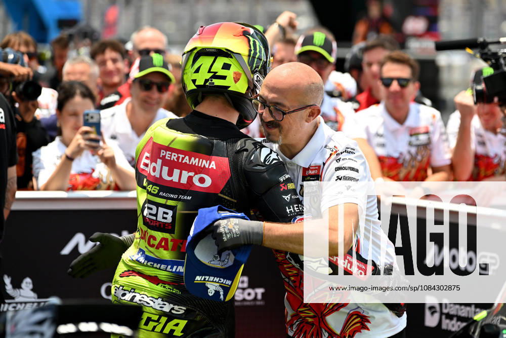 MOTO - MOTO GP - GRAND PRIX OF INDONESIA 2026 DI GIANNANTONIO Fabio (ita), Pertamina Enduro VR46 Racing Team, Ducati Desmosedici GP26, portrait celebrates his third of the qualifications during the 2026 MotoGP Pertamina Grand Prix of Indonesia on the Mandalika circuit from October 9 to 11, at West Nusa Tenggara, Indonesia - West Nusa TenggaraIndonesia