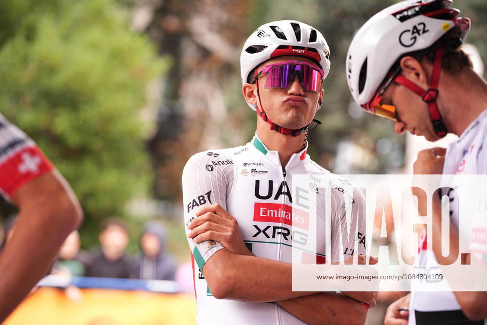 Mexico s Isaac Del Toro Romero of UAE Team Emirates XRG during the 120th edition of the Il Lombardia, Tour of Lombardy cycling race, a 239 km one day race from Bergamo to Como on October 10, 2026, Italy.
