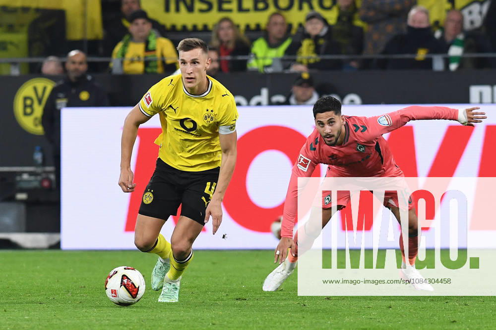 Nico Schlotterbeck of Borussia Dortmund and Ludovic Reis of Werder Bremen battle for the ball during the Bundesliga match between Borussia Dortmund and SV Werder Bremen at Signal Iduna Park on October 9, 2026, in Dortmund, Germany Photo by Ralf Treese, DeFodi Images Nico Schlotterbeck of Borussia Dortmund and Ludovic Reis of Werder Bremen battle for the ball during the Bundesliga match between Borussia Dortmund and SV Werder Bremen at Signal Iduna Park on October 9, 2026 in Dortmund, Germany Photo by Ralf Treese DeFodi Images DFB and DFL regulations prohibit any use of photographs as image sequences and or quasi-video Photo by Ralf Treese DeFodi Images