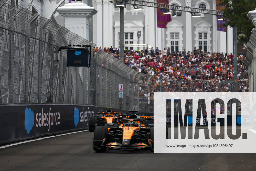 F1 - SINGAPORE GRAND PRIX 2026 81 PIASTRI Oscar (aus), McLaren F1 Team MCL40, action during the 2026 Formula 1 Singapore Grand Prix, 17th round of the 2026 Formula One World Championship, WM, Weltmeisterschaft from October 9 to 11, 2026 on the Marina Bay Street Circuit, in Singapore, Singapore - SingaporeSingapore