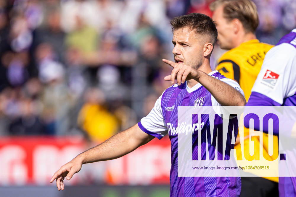 Jonas Krumrey, VfL Osnabrück, 32, gesturing; GER, VfL Osnabrück vs. SG Dynamo Dresden, soccer, 2. Bundesliga, Matchday 7, 2026–2027 season, October 10, 2026 DFL regulations prohibit any use of photographs as image sequences and or quasi-video GER, VfL Osnabrück vs. SG Dynamo Dresden, soccer, 2. Bundesliga, Matchday 7, 2026–2027 season, October 10, 2026, Osnabrück