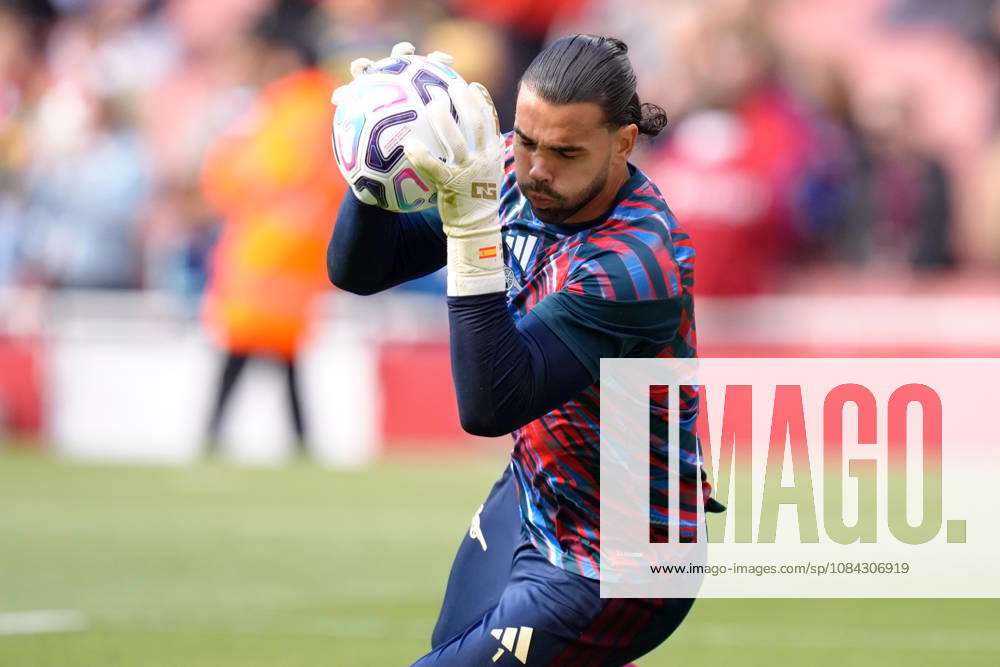 10th October 2026; Emirates Stadium, London, England; Premier League Football, Arsenal versus Leeds United; David Raya of Arsenal warming up prior to kick off TomxMajor